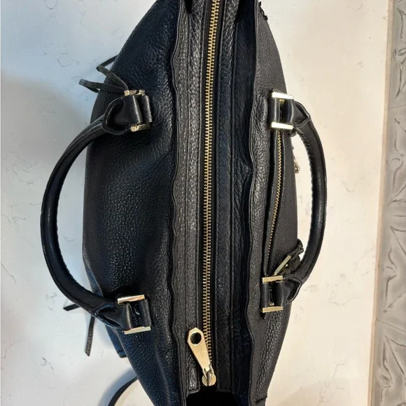 Rebecca Minkoff Sleek Black Leather Shoulder Bag with Strap - Picture 4 of 10